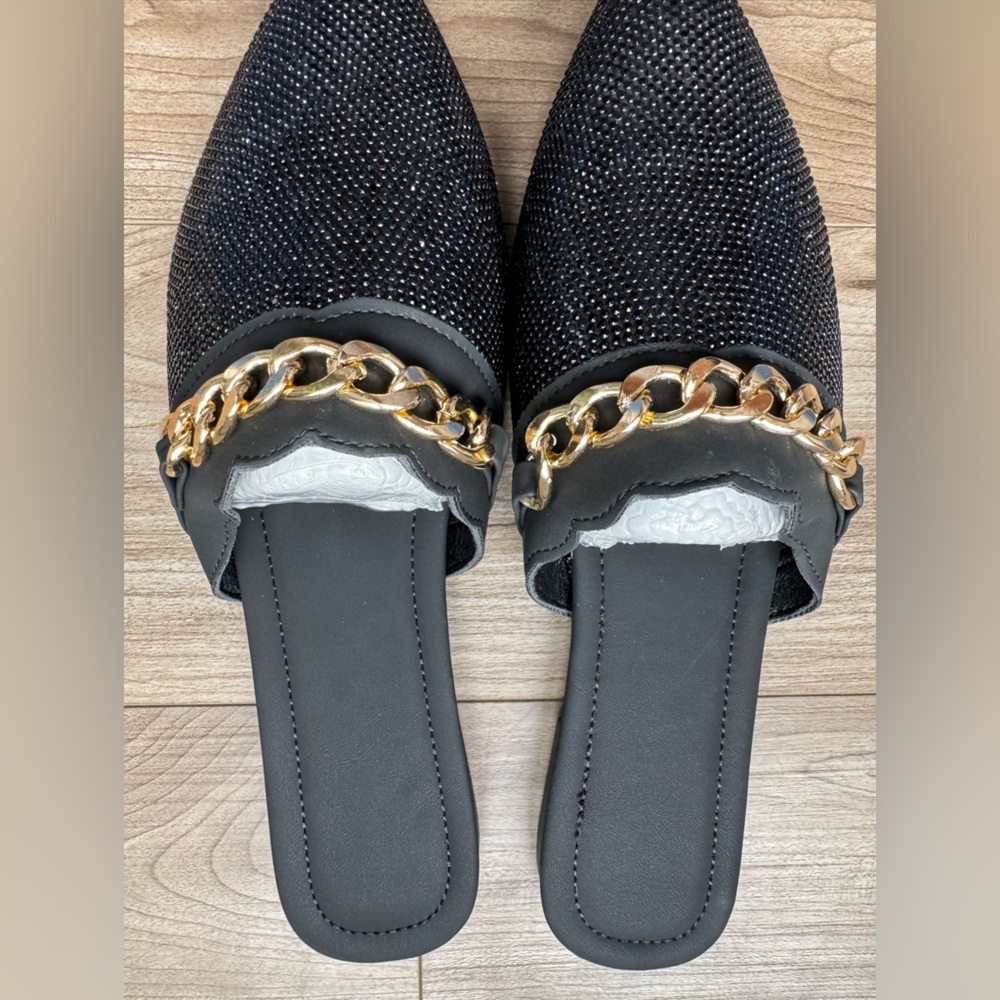 Classic Women’s Mules Black with Gold Chain Size 9 Slip On PU leather NEW in box - Picture 5 of 10